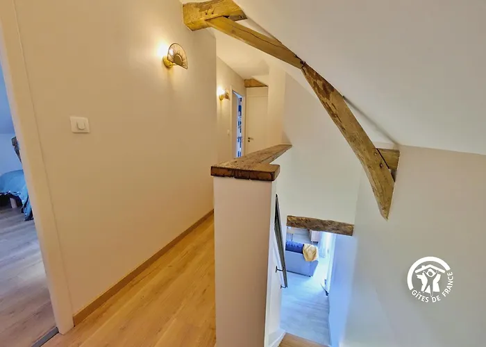 Les Mesanges, Jusqu'a 6 Personnes * Mee